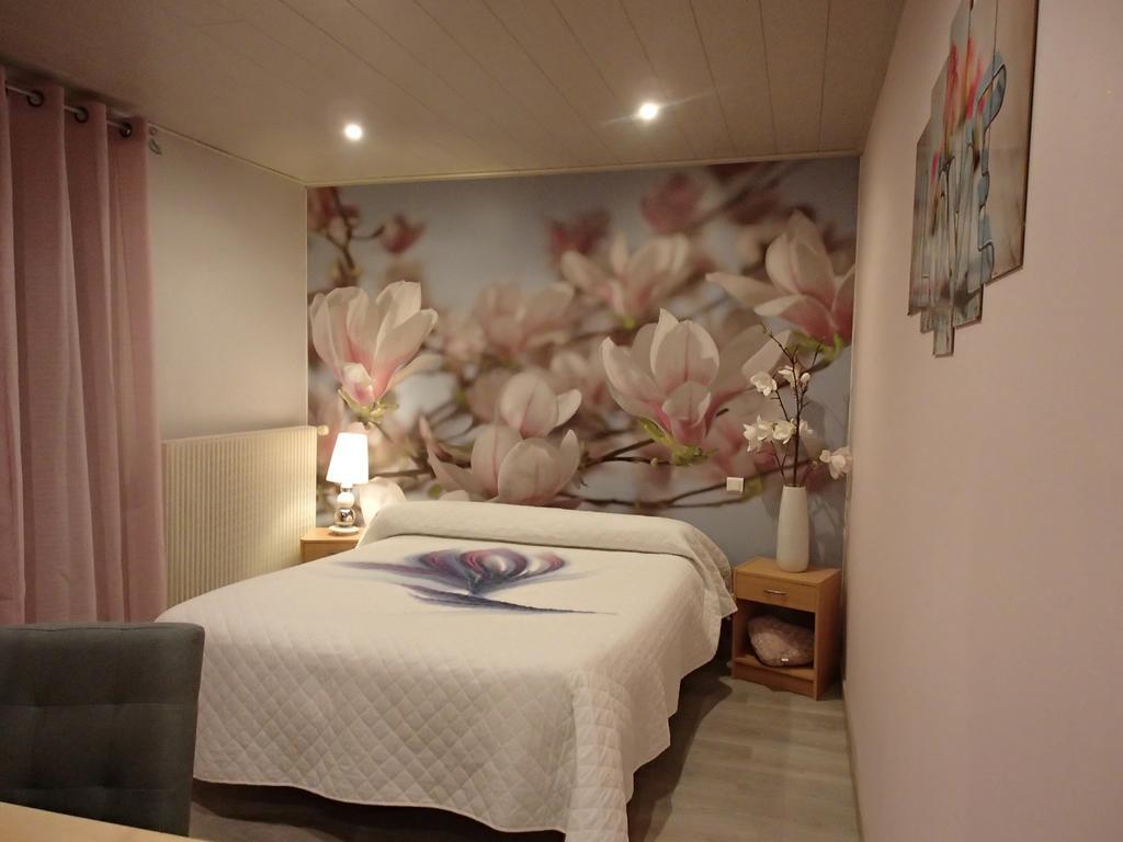 Bed and Breakfast Le P'Tit Bonheur Chilly-sur-Salins Pokoj fotografie
