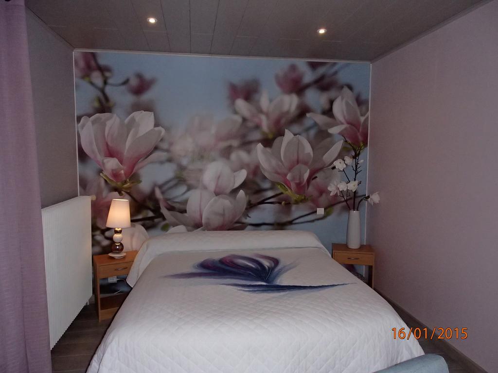 Bed and Breakfast Le P'Tit Bonheur Chilly-sur-Salins Exteriér fotografie