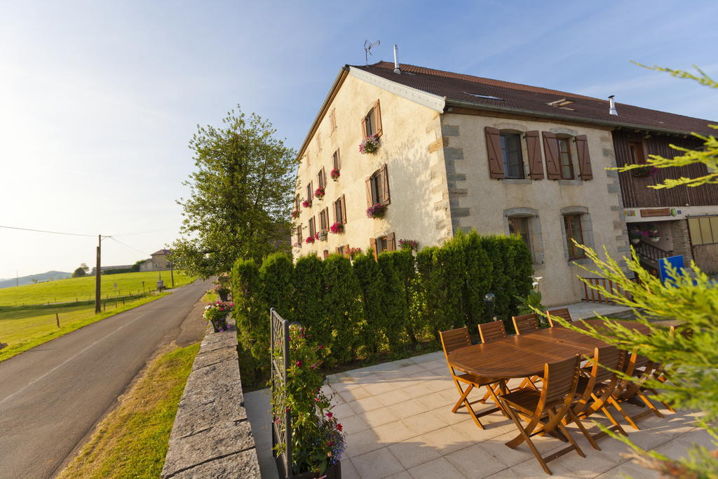 Bed and Breakfast Le P'Tit Bonheur Chilly-sur-Salins Exteriér fotografie