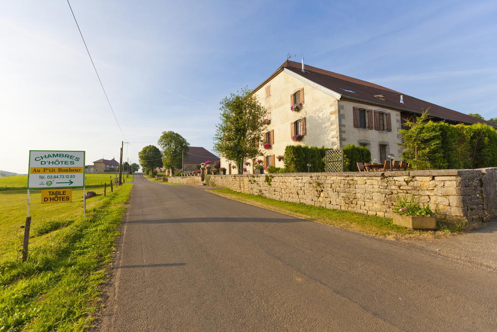 Bed and Breakfast Le P'Tit Bonheur Chilly-sur-Salins Exteriér fotografie